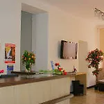 Colombo- Porto Corse 酒店 2*