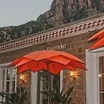 Colombo- Porto Corse 酒店