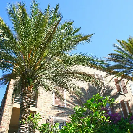 Hotel Colombo- Porto Corse Porto (Corsica)