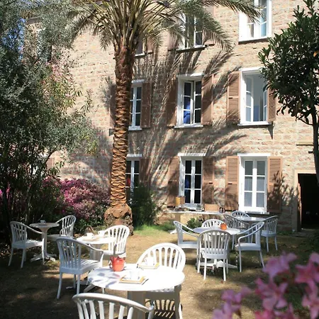 Hotel Colombo- Porto Corse Porto (Corsica)