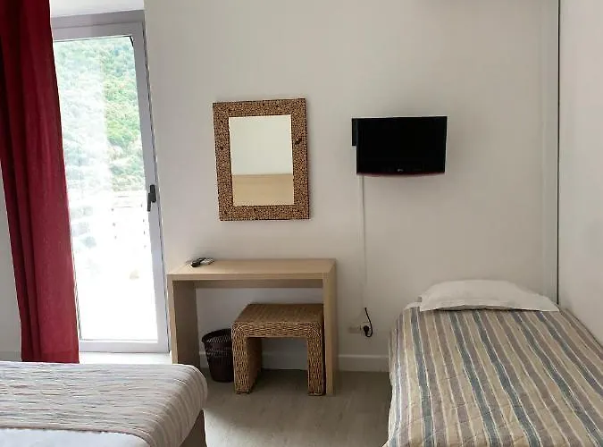 Hotel Colombo- Porto Corse Porto (Corsica)