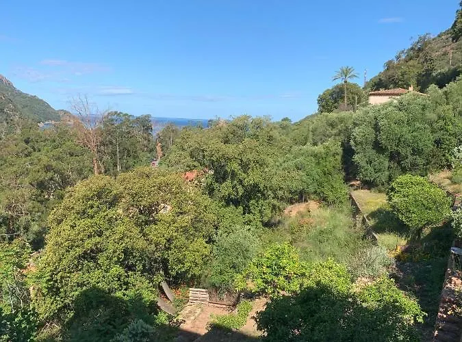 Hotel Colombo- Porto Corse 2*