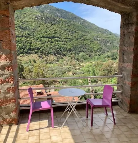 Hotel Colombo- Porto Corse 2*