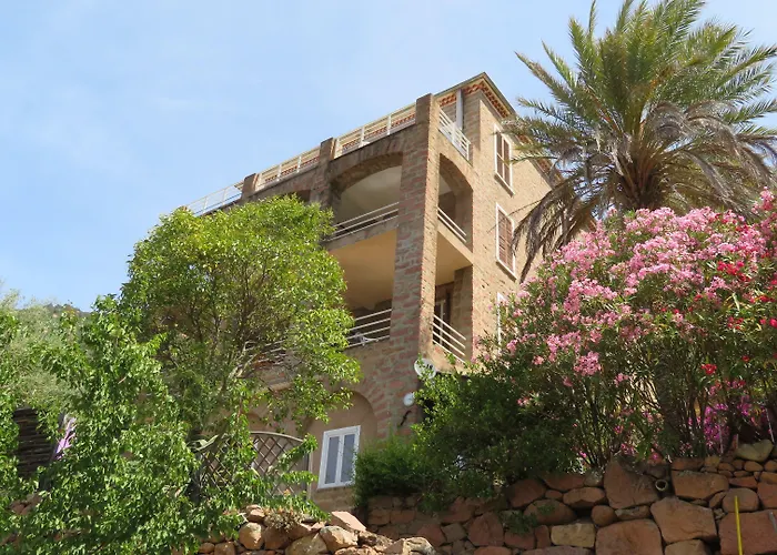 Colombo- Porto Corse Hotel 2*