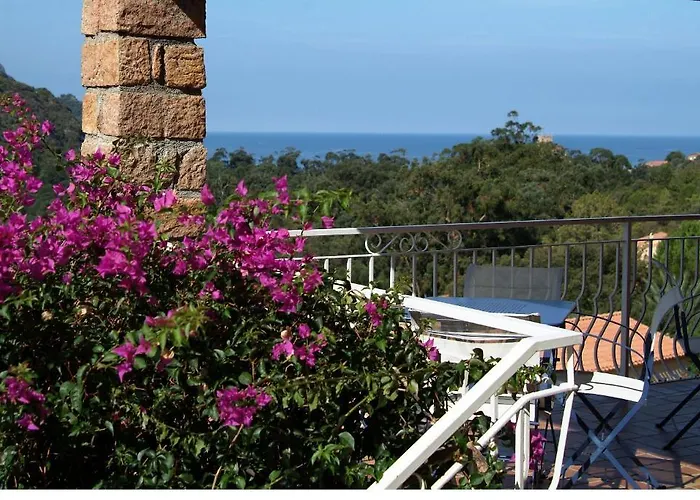 Hotell Colombo- Porto Corse