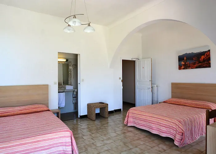 Hotell Colombo- Porto Corse